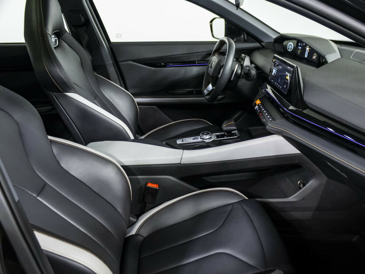 Changan UNI-V 2024 года с пробегом. Фото: #7