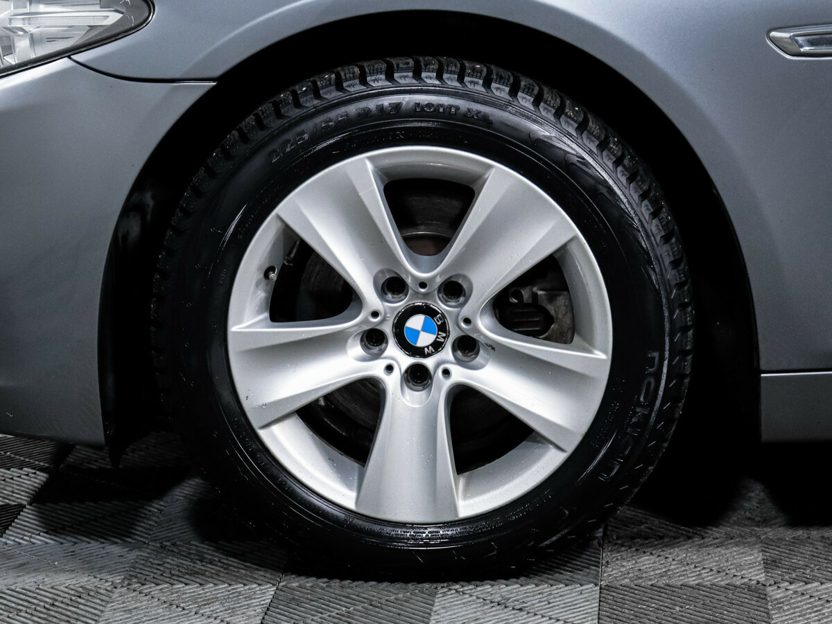 BMW 5 серии 2013 года с пробегом. Фото: #14