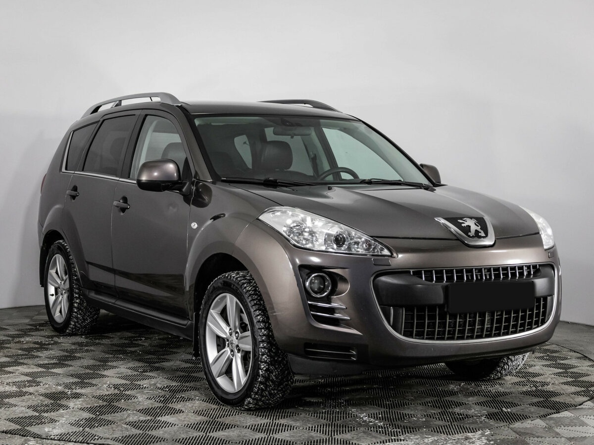 Peugeot 4007 2012 года с пробегом. Фото: #2