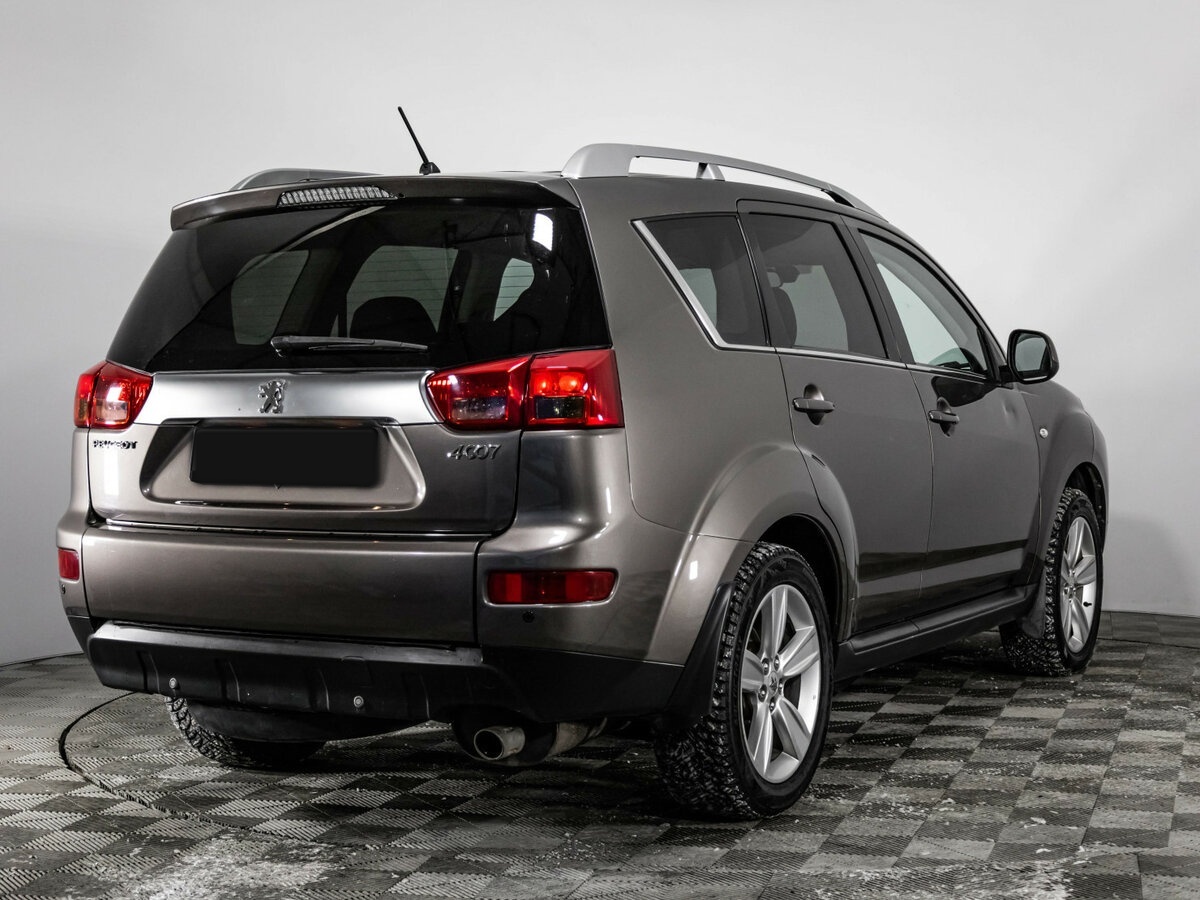 Peugeot 4007 2012 года с пробегом. Фото: #3