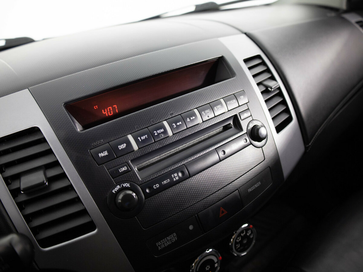 Peugeot 4007 2012 года с пробегом. Фото: #11