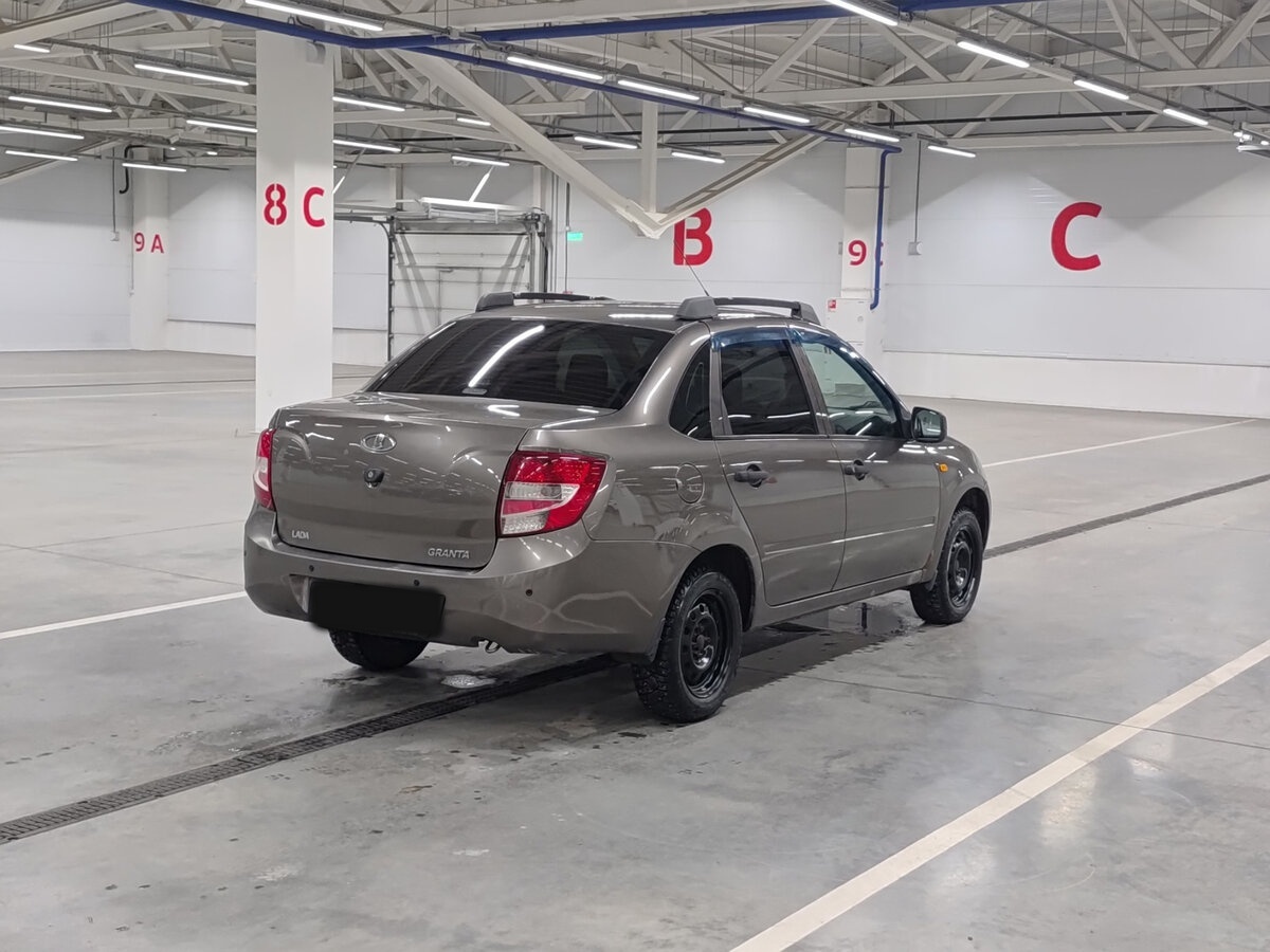 Lada (ВАЗ) Granta 2013 года с пробегом. Фото: #4