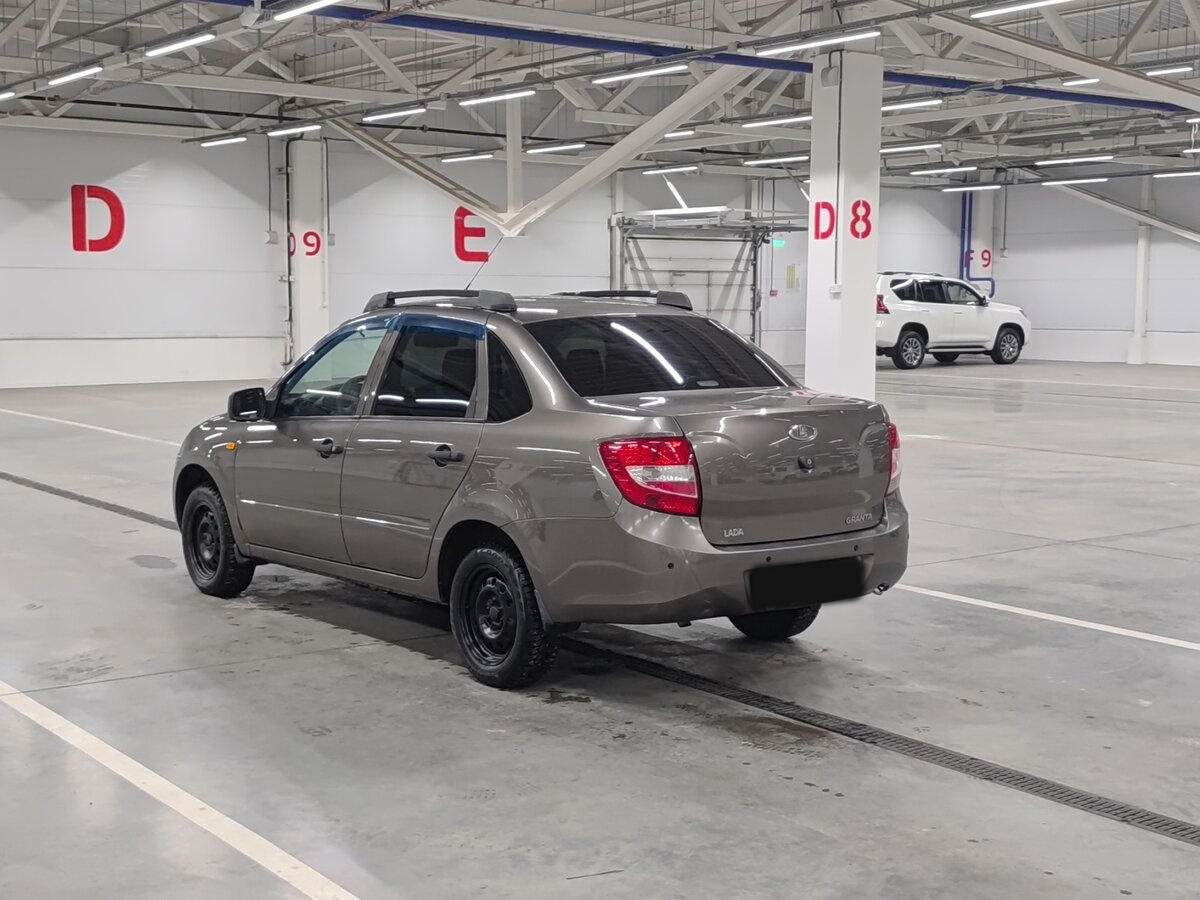 Lada (ВАЗ) Granta 2013 года с пробегом. Фото: #6