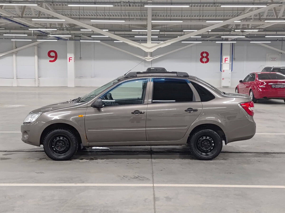 Lada (ВАЗ) Granta 2013 года с пробегом. Фото: #7