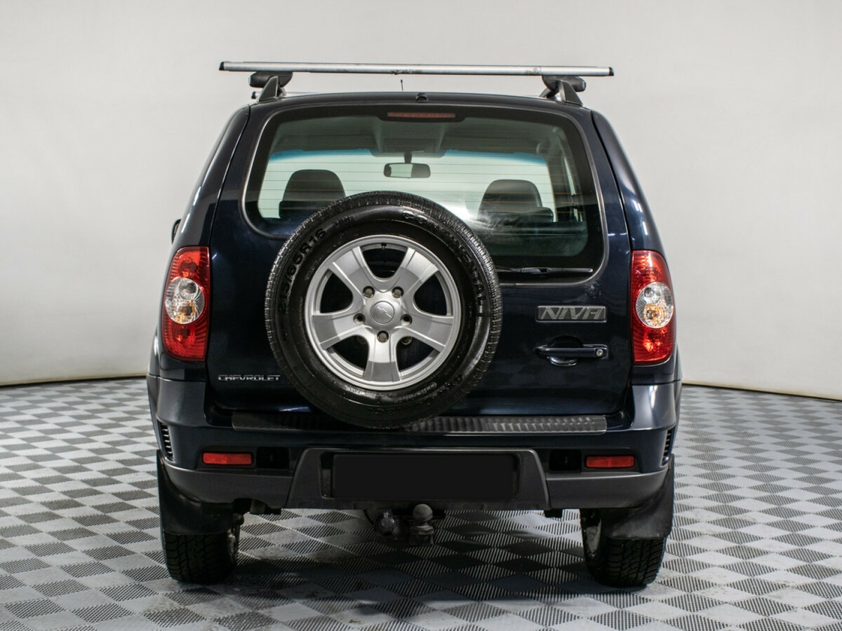 Chevrolet Niva 2012 года с пробегом. Фото: #4