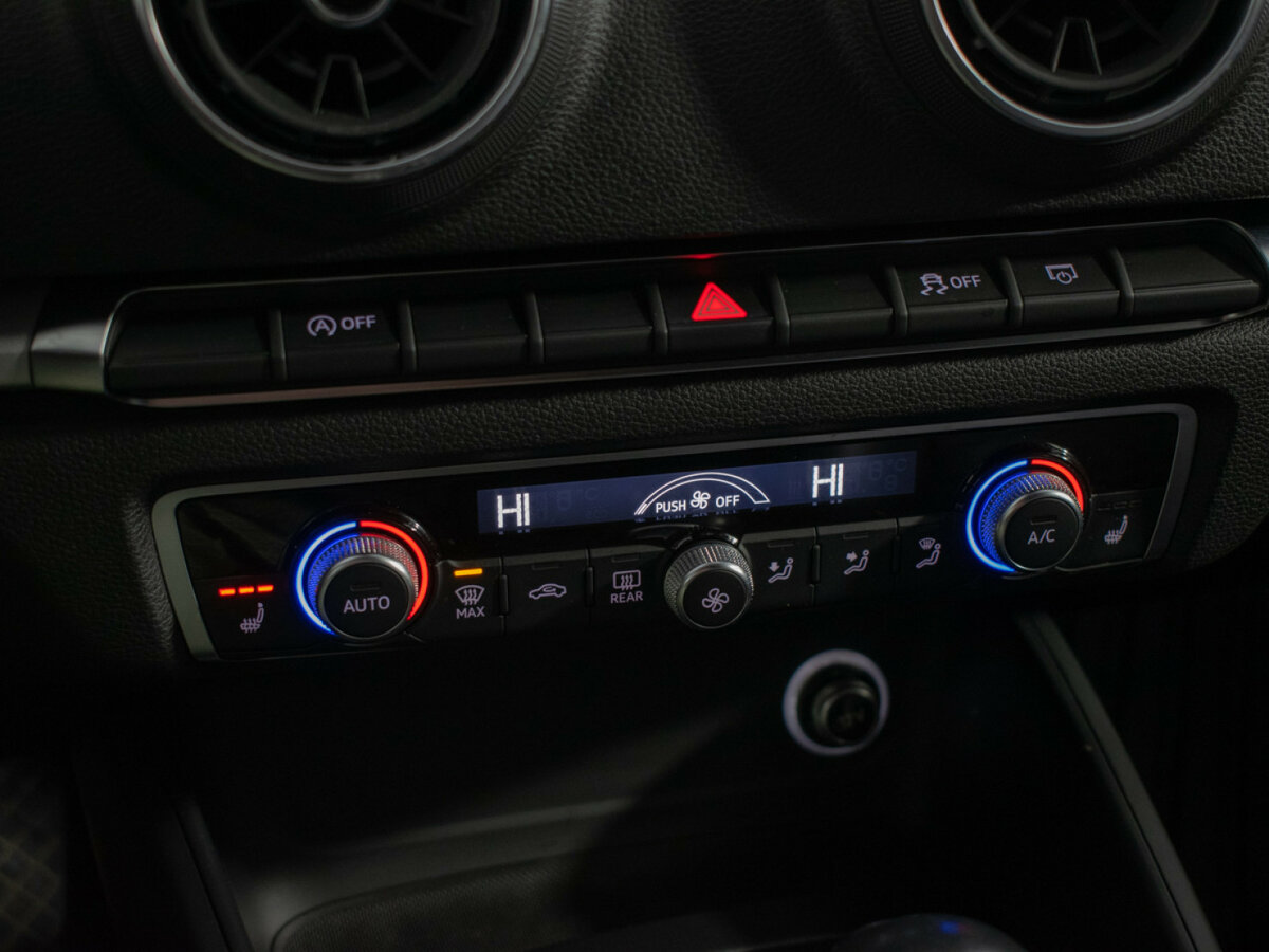 Audi A3 2019 года с пробегом. Фото: #12