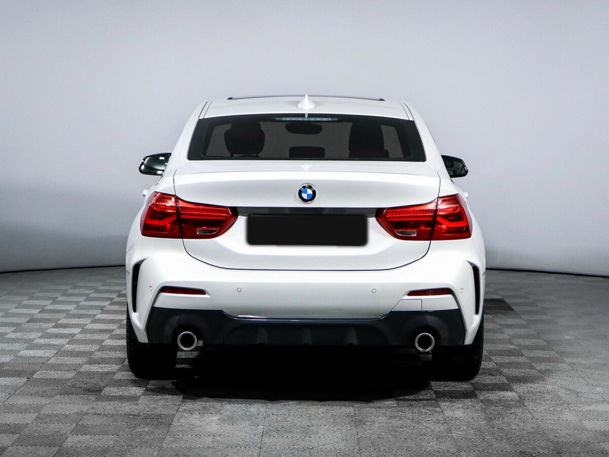 BMW 1 серии 2020 года с пробегом. Фото: #4