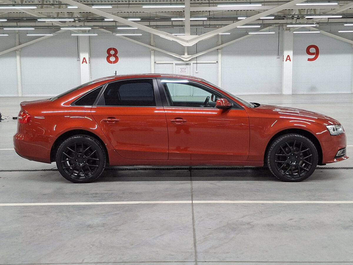 Audi A4 2015 года с пробегом. Фото: #3