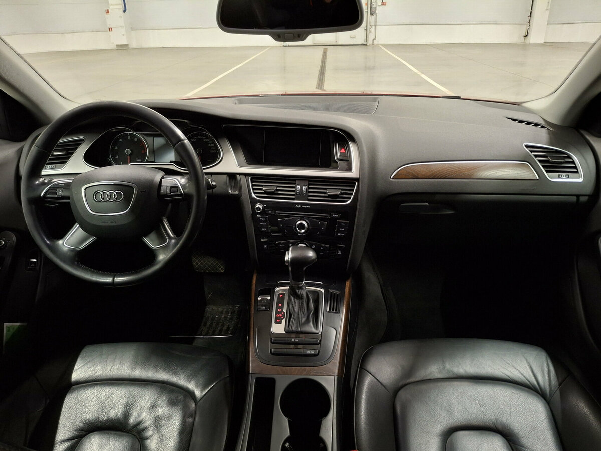 Audi A4 2015 года с пробегом. Фото: #13